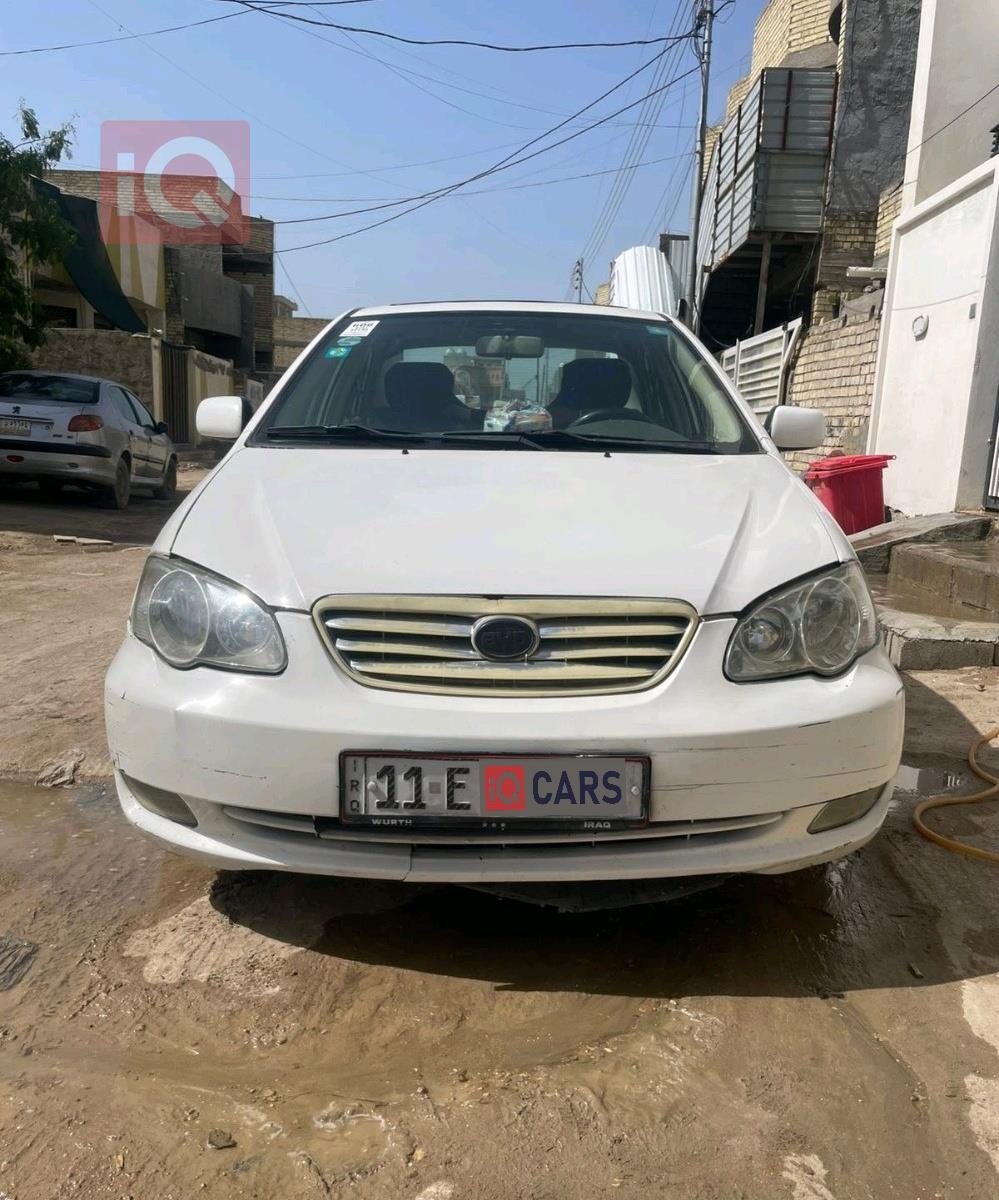 بي واي دي F3